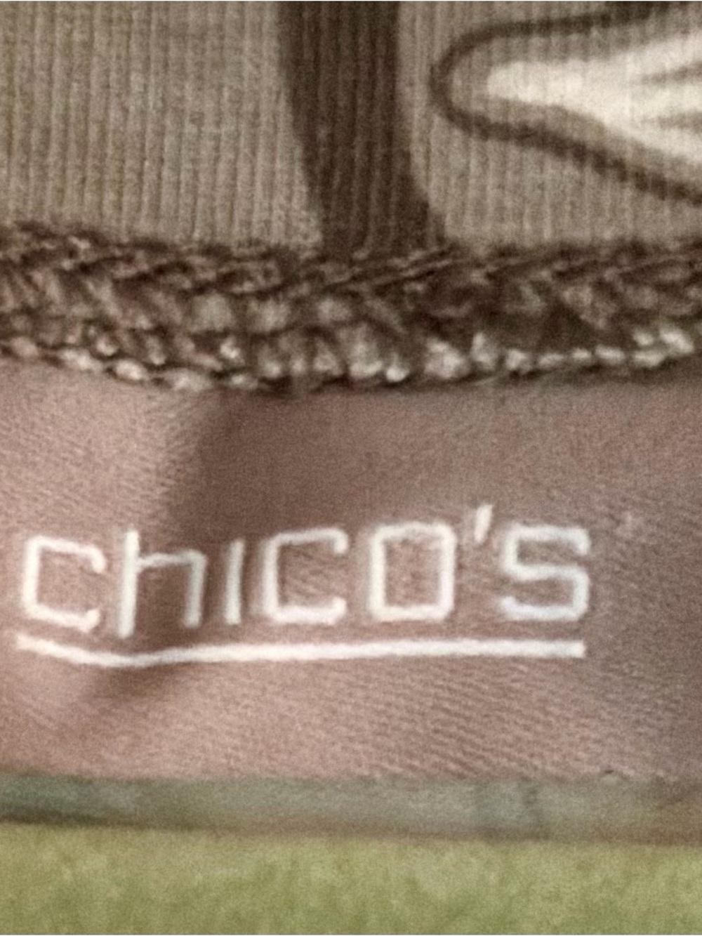 CHICO’S…top - Picture 4 of 5